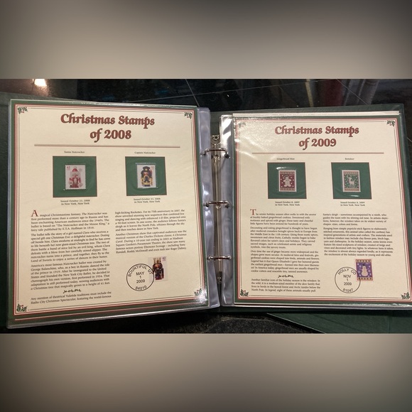 Bundle 2 Christmas Stamp Collector Panels binders - Picture 9 of 11